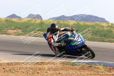 media/Apr-30-2023-CRA (Sun) [[020fcf5d43]]/Race 14-400 Expert-Amateur Superbike/